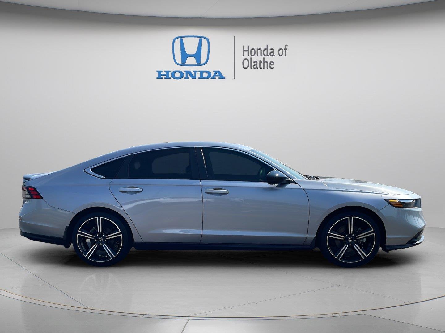 Certified 2023 Honda Accord Hybrid Sport with VIN 1HGCY2F56PA052713 for sale in Kansas City