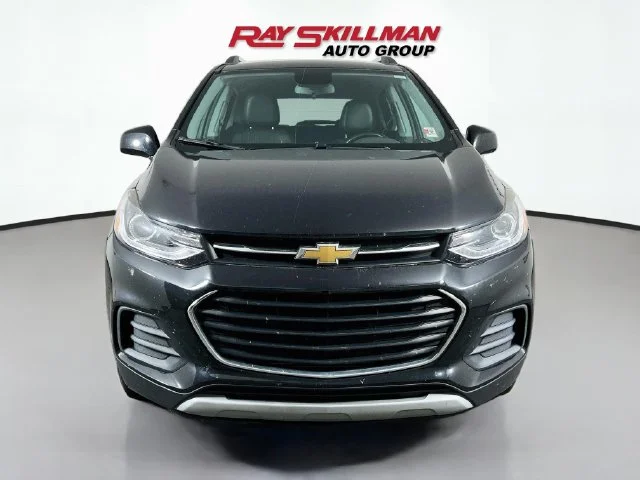 Used 2020 Black Chevrolet LT image 2