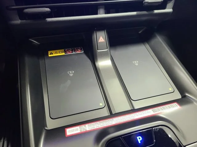 2026 Toyota C-HR SE - Photo 30