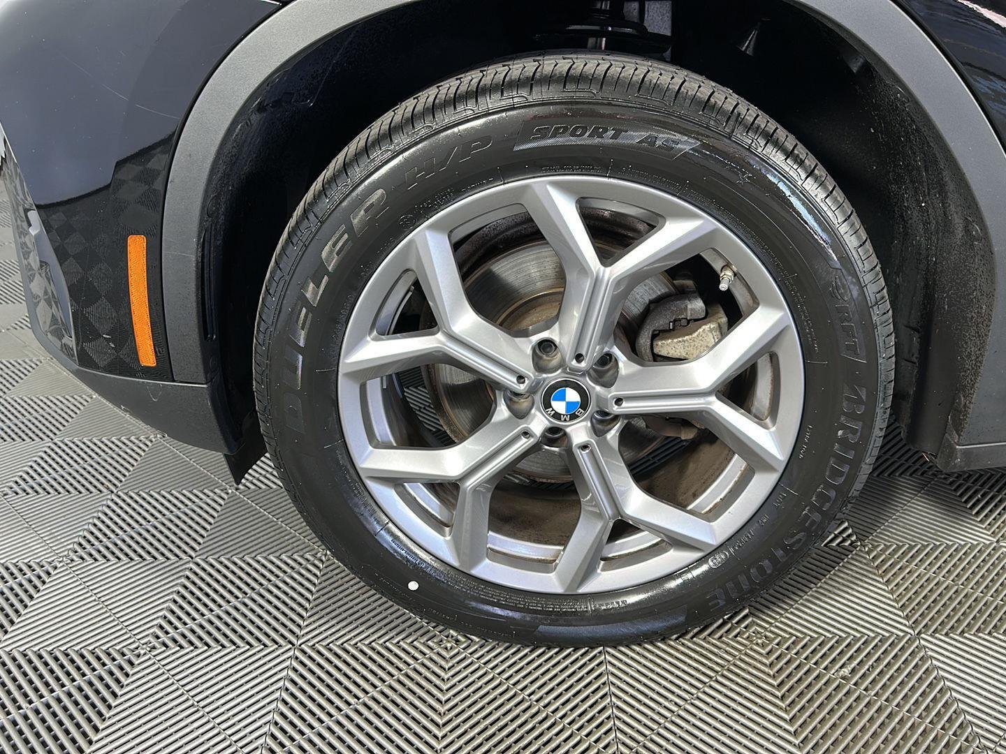 Certified Used 2023 Jet Black BMW xDrive30i image 9