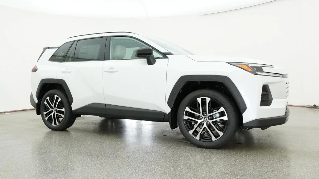 New 2026 Wind Chill Pearl Toyota Limited image 3