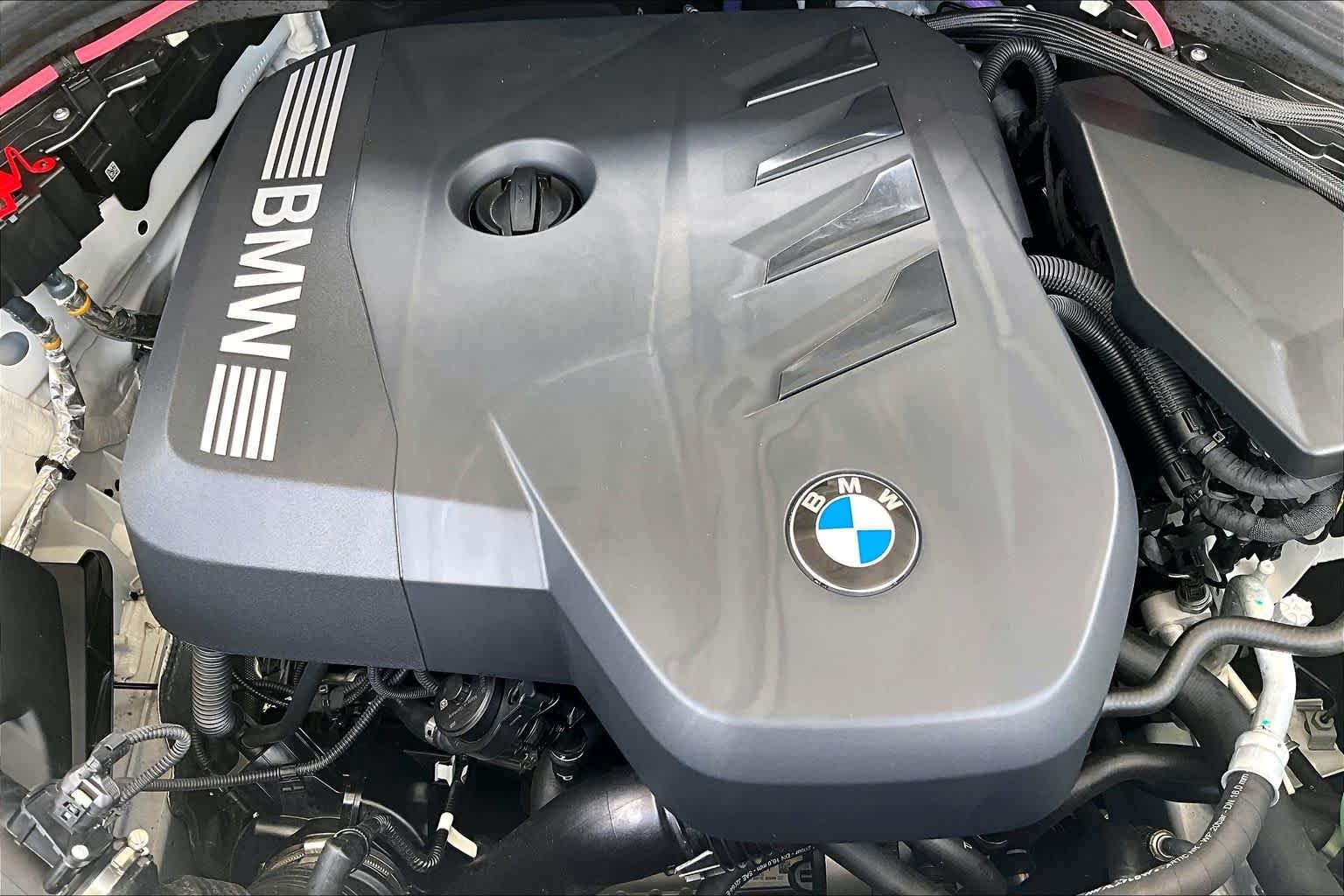 Used 2026 Alpine White BMW 30 xDrive image 31