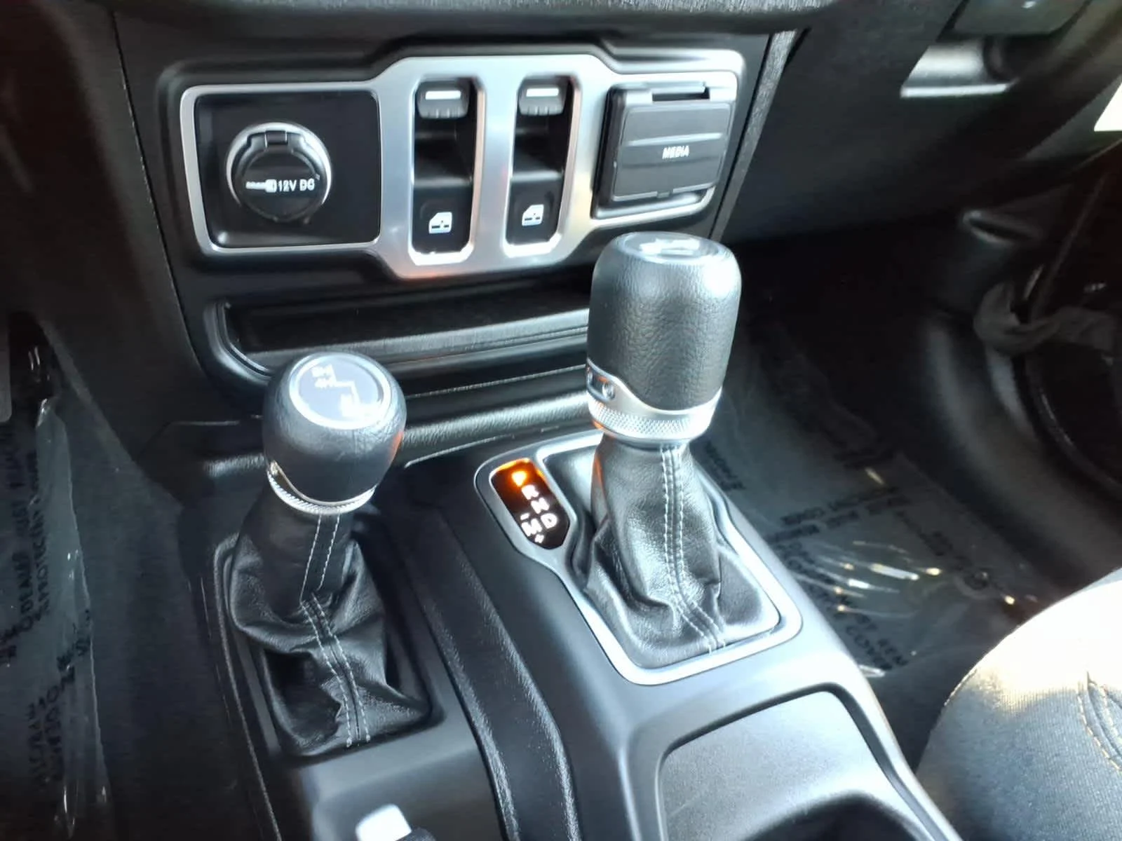 Certified Used 2025 Black Clearcoat Jeep Sport S image 19