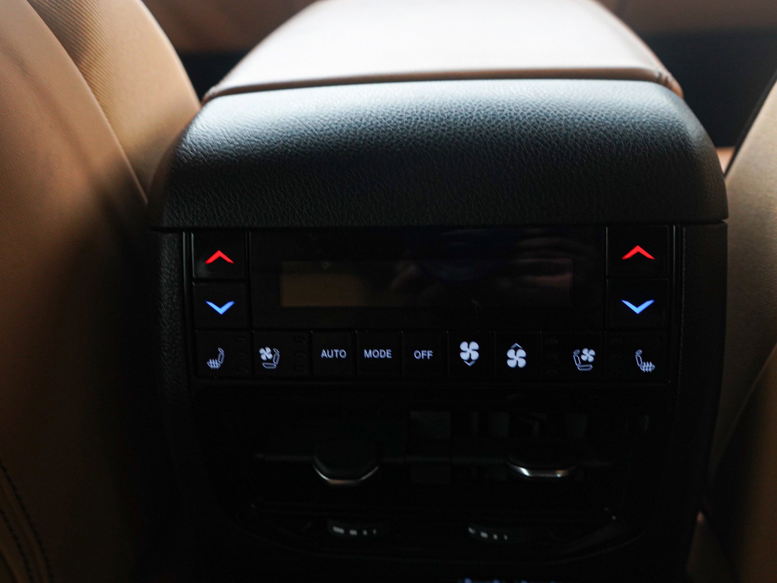Used 2022 Ember Pearlcoat Jeep Summit image 15