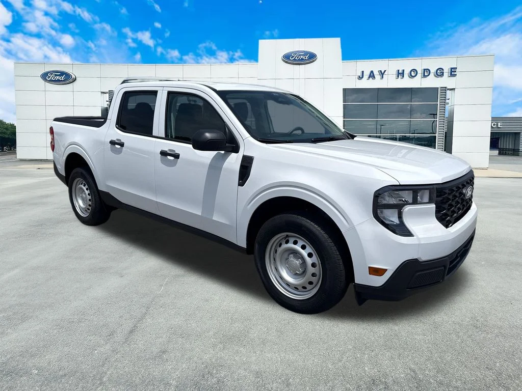 2026 Ford Maverick XL FWD's photo