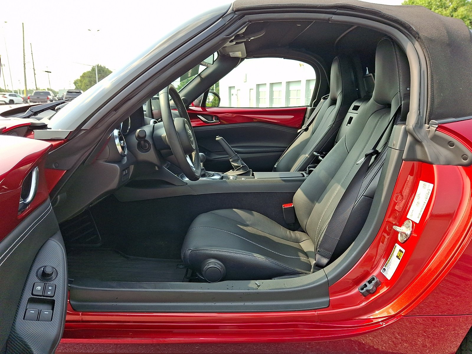 Used 2021 Soul Red Crystal Metallic Mazda Grand Touring image 17