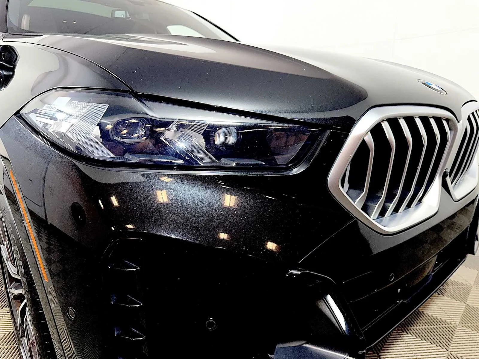 Certified Used 2024 Black Sapphire Metallic BMW xDrive40i image 25