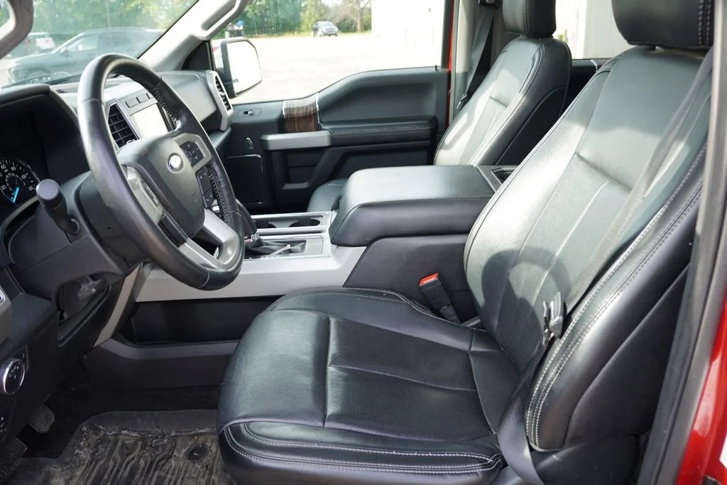 Used 2020 Red Ford Lariat image 4
