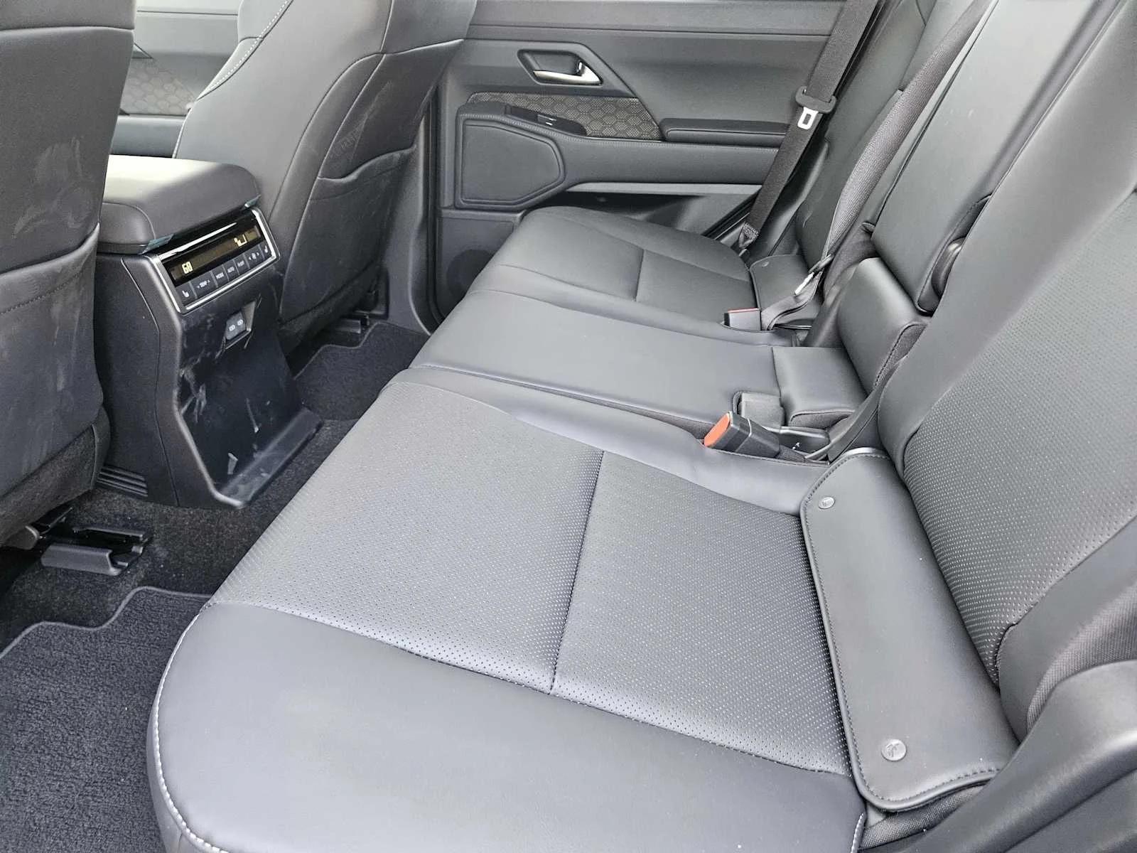 Certified Used 2026 INCOGNITO Lexus Premium+ image 21