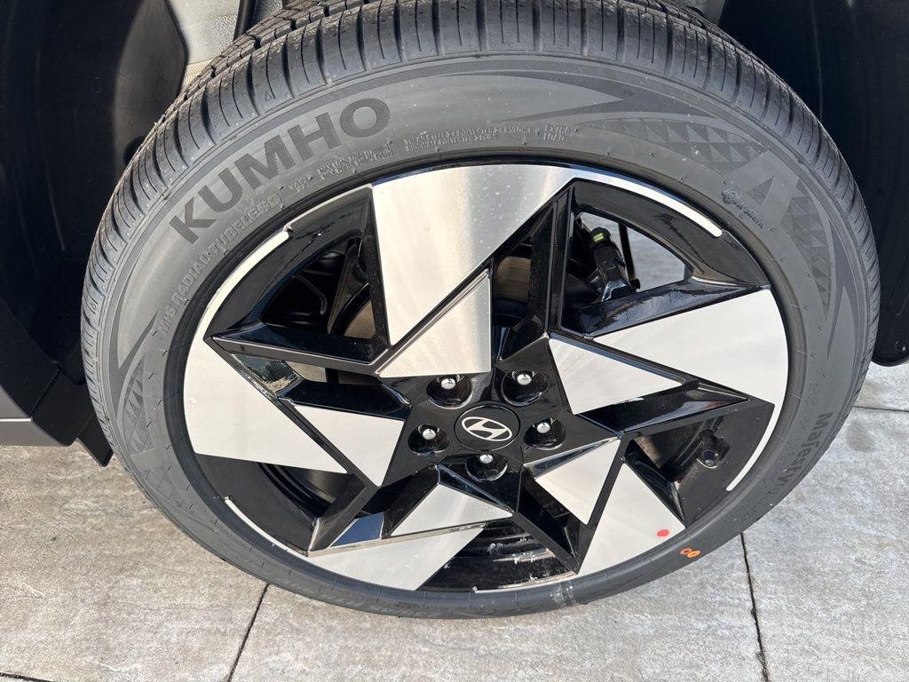 New 2026 White Hyundai Limited AWD image 8