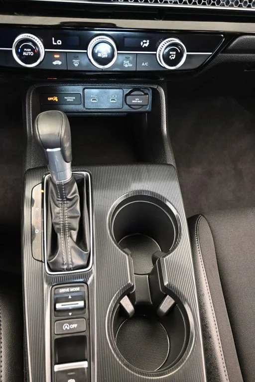 2025 Honda Civic Sport - Photo 16