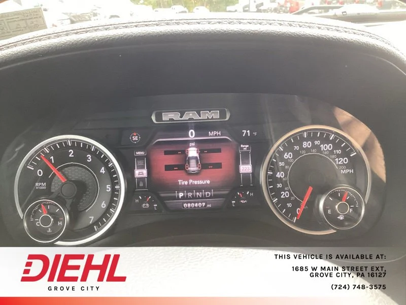Used 2022 White Ram Laramie image 28