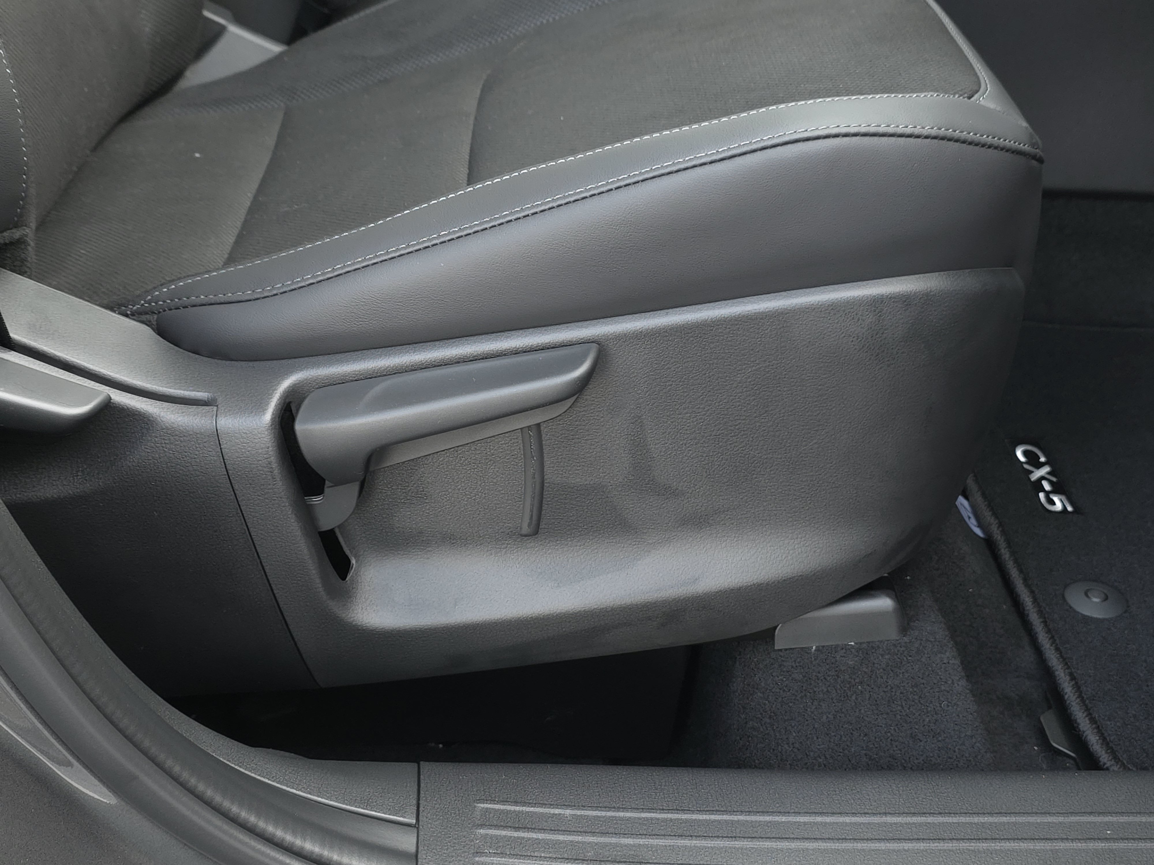 New 2026 Machine Gray Metallic Mazda 2.5 S Select AWD image 39