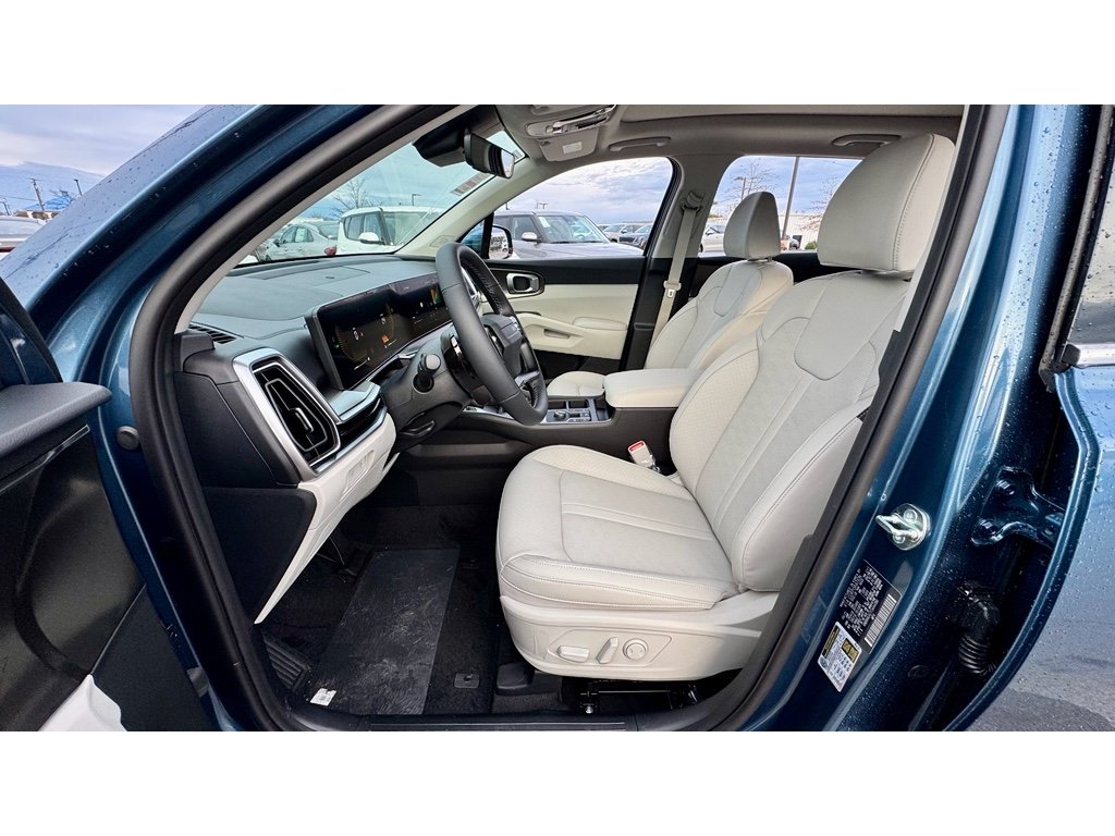 New 2026 Mineral Blue Kia EX image 9