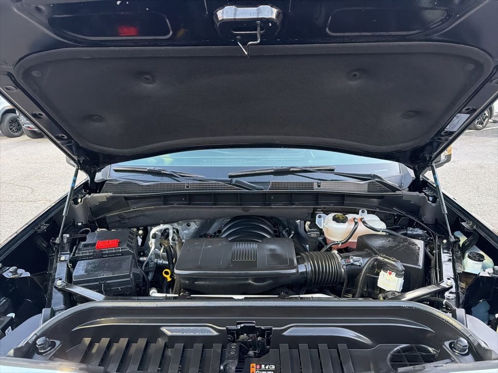 Used 2025 Black GMC SLT image 11