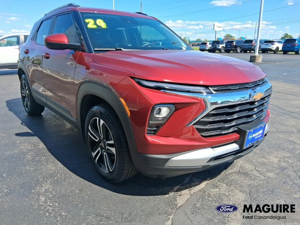 Used 2024 Red Chevrolet LT image 7
