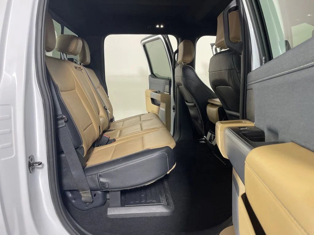 Used 2023 White Ford Lariat image 23