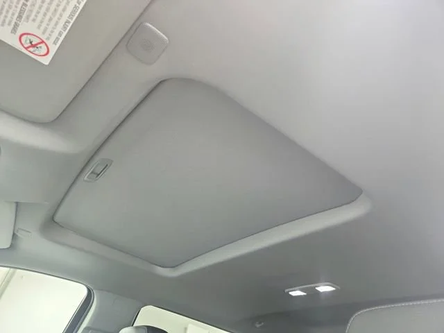 Used 2023 Quicksilver Metallic GMC Denali image 9
