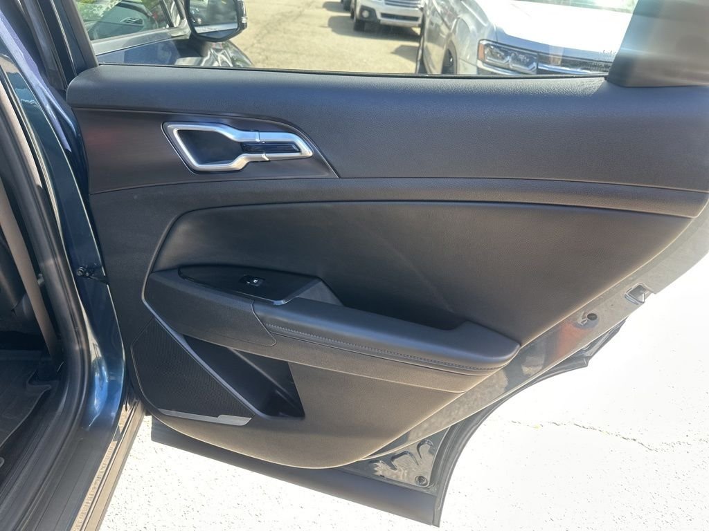 Used 2024 Blue Kia EX image 31