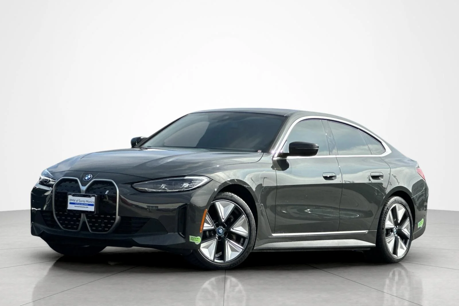 2023 BMW i4 eDrive35