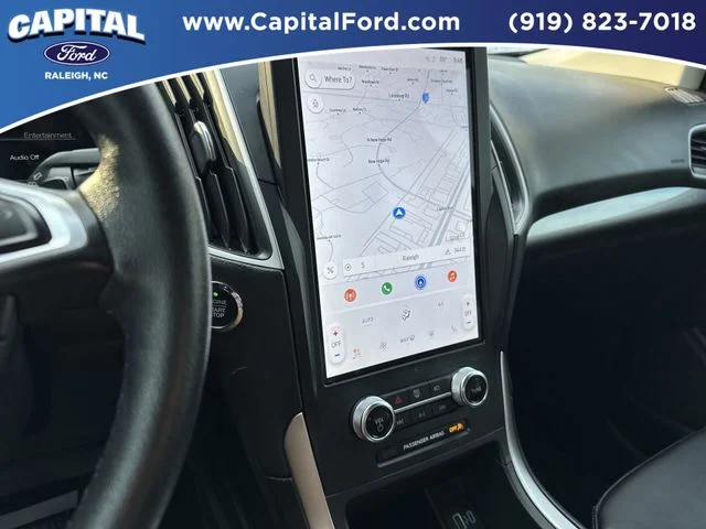 Used 2023 Gray Ford SEL image 28
