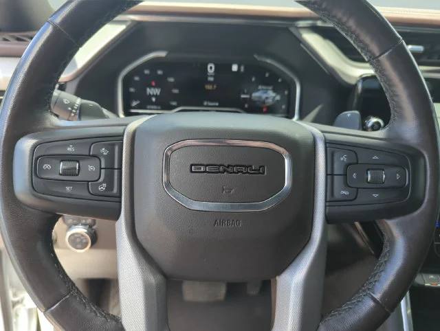 Used 2023 White GMC Denali image 44