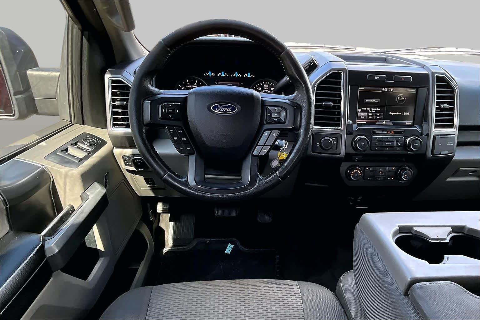 Used 2015 Bronze Fire Metallic Ford XLT image 8