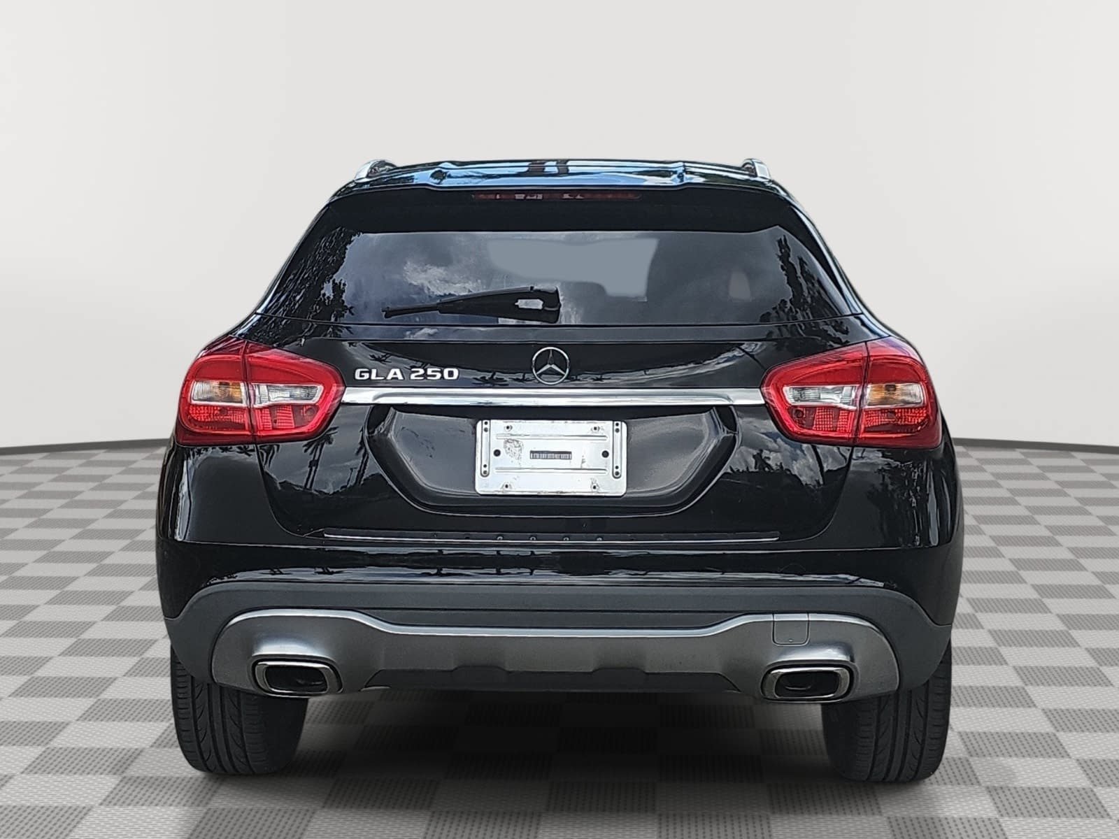 Used 2019 White Mercedes-Benz GLA 250 image 7