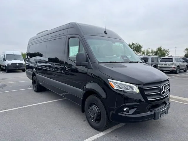 2025 Mercedes-Benz Sprinter 3500 170 Ext WB HO High Roof's photo