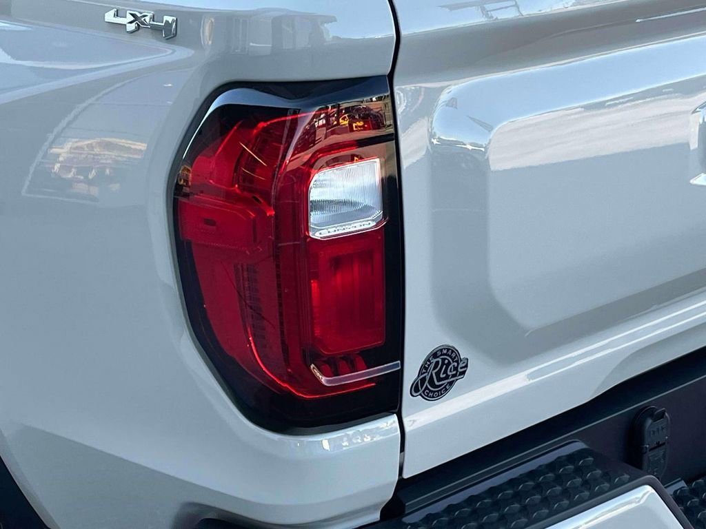 2026 GMC Canyon Elevation - Photo 10