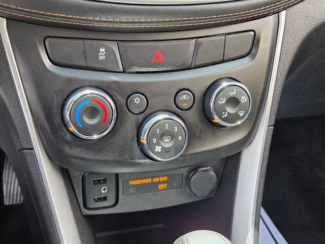 2022 Chevrolet Trax LT - Photo 22