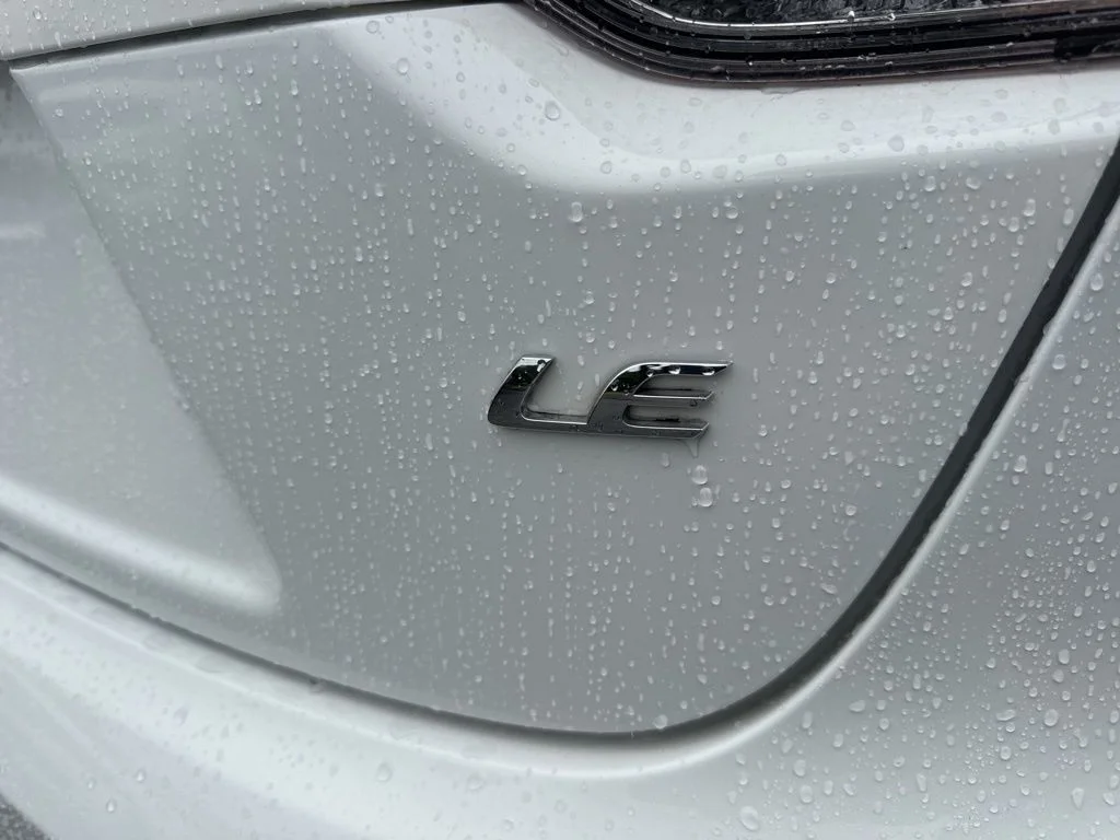 Used 2025 White Toyota LE image 26