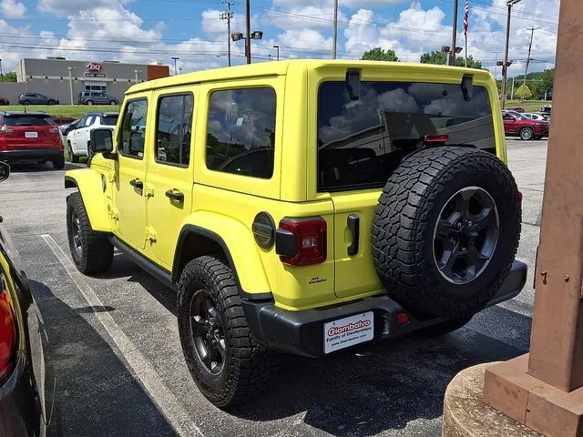 Used 2023 Yellow Jeep Sahara image 3