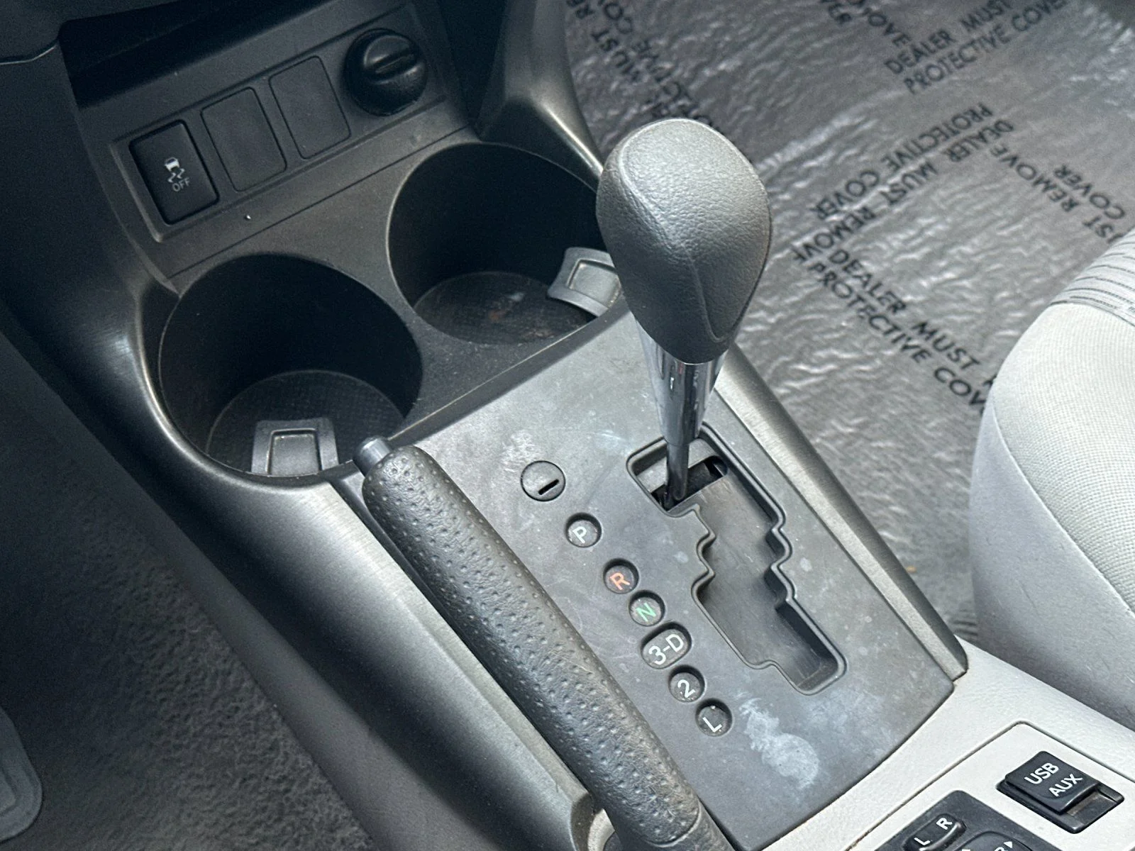 Used 2012 Classic Silver Metallic Toyota Base image 19