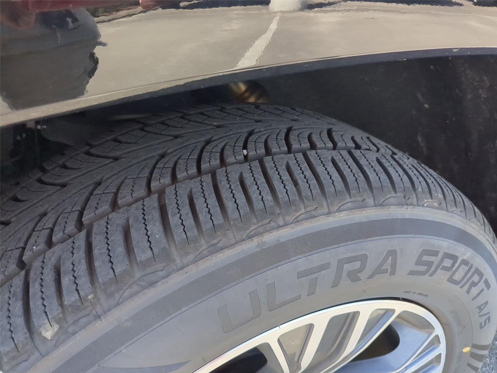 Used 2024 Bright White Clearcoat Jeep Series II image 11