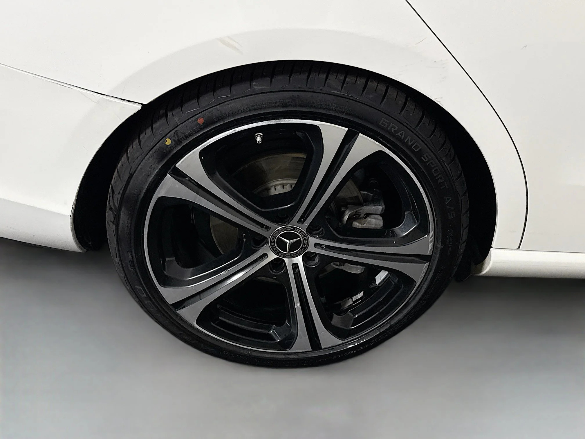 Used 2022 Polar White Mercedes-Benz C 300 image 29