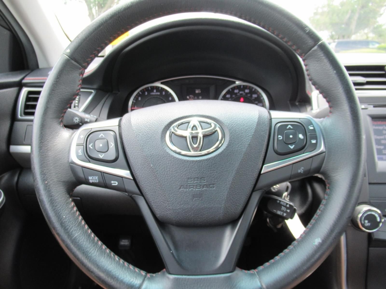 Used 2017 Red Toyota SE image 22