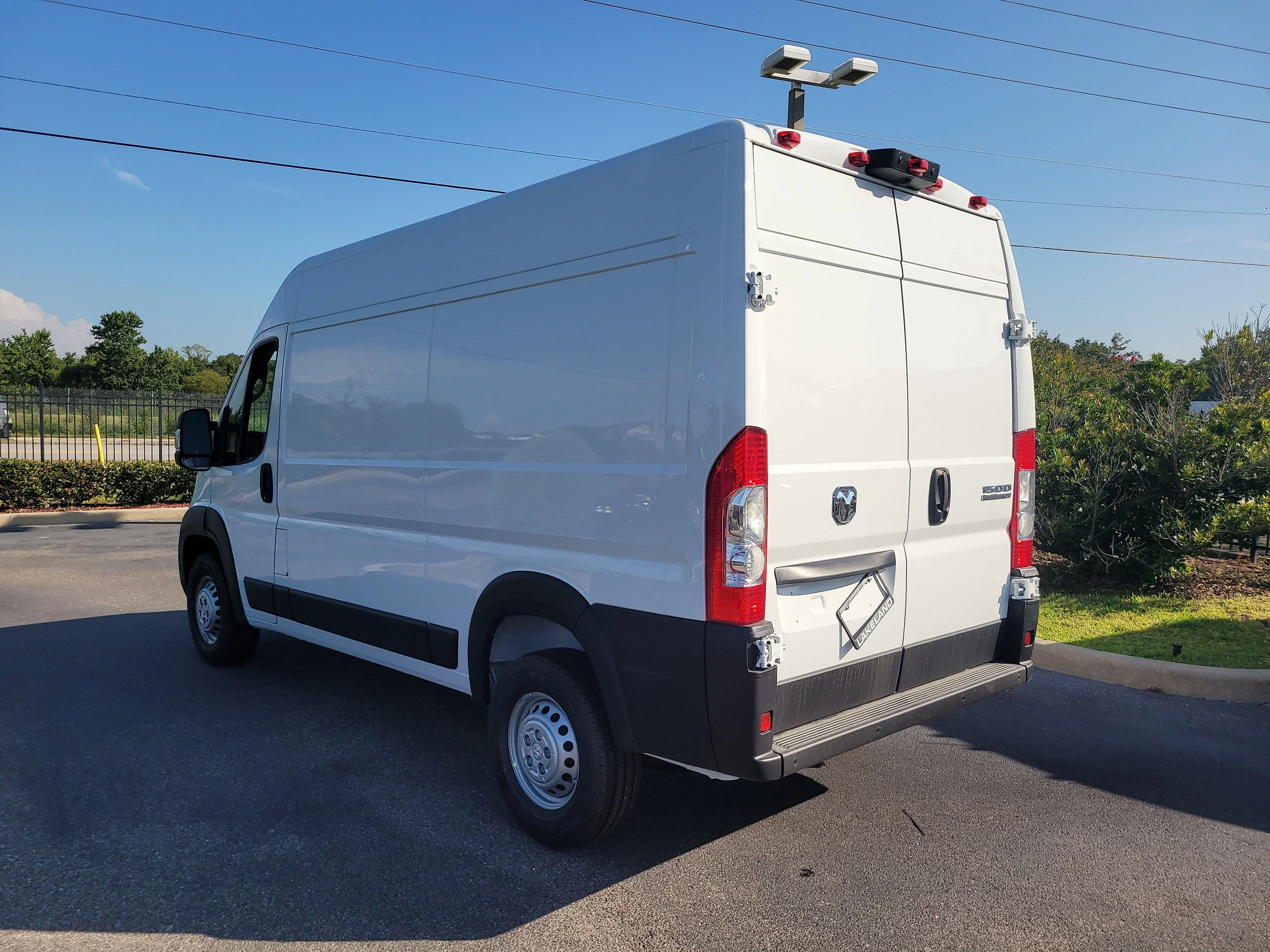 New 2026 Bright White Clearcoat RAM Tradesman image 10