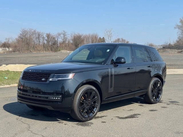 2026 Land Rover Range Rover SE