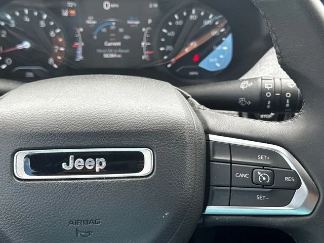 Certified Used 2024 Red Jeep Latitude image 25