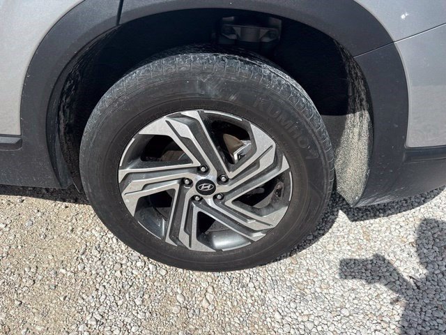 Used 2023 Shimmering Silver Hyundai SEL image 11