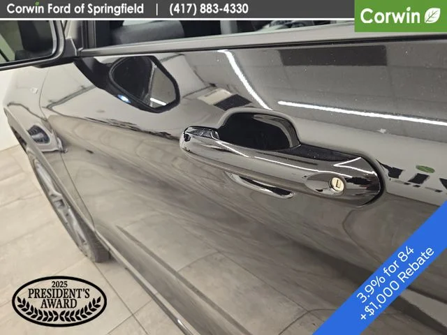 New 2026 Agate Black Metallic Ford ST-Line image 25