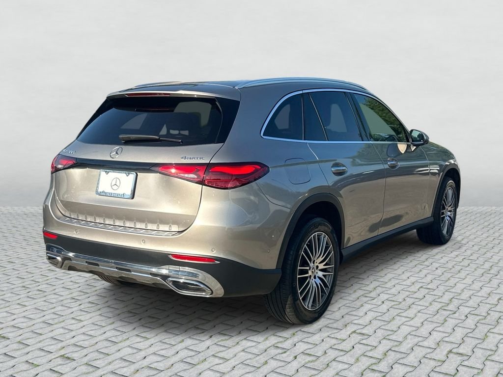 Certified Used 2023  Mercedes-Benz GLC 300 image 5