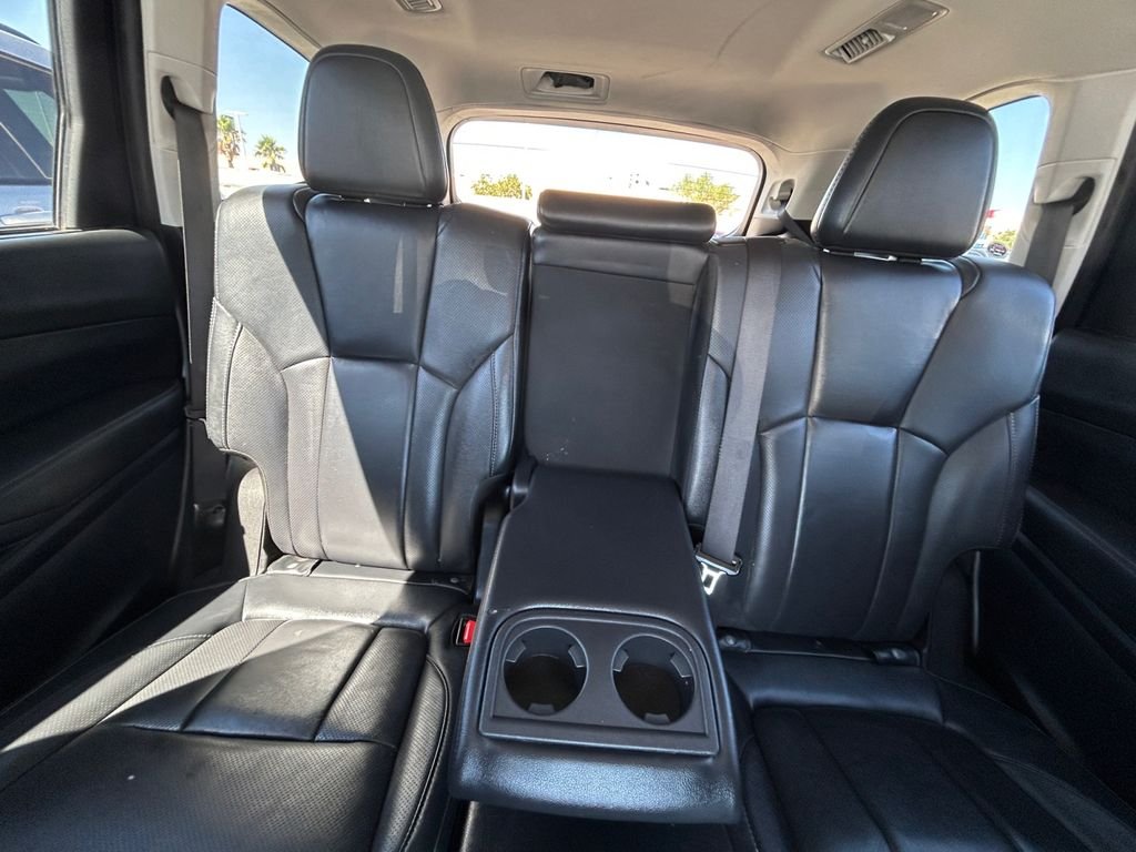 Used 2022 White Subaru Limited image 19