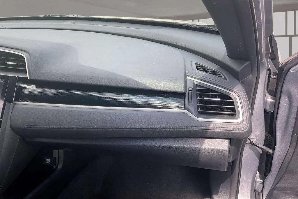 Used 2021 Silver Honda Sport image 18