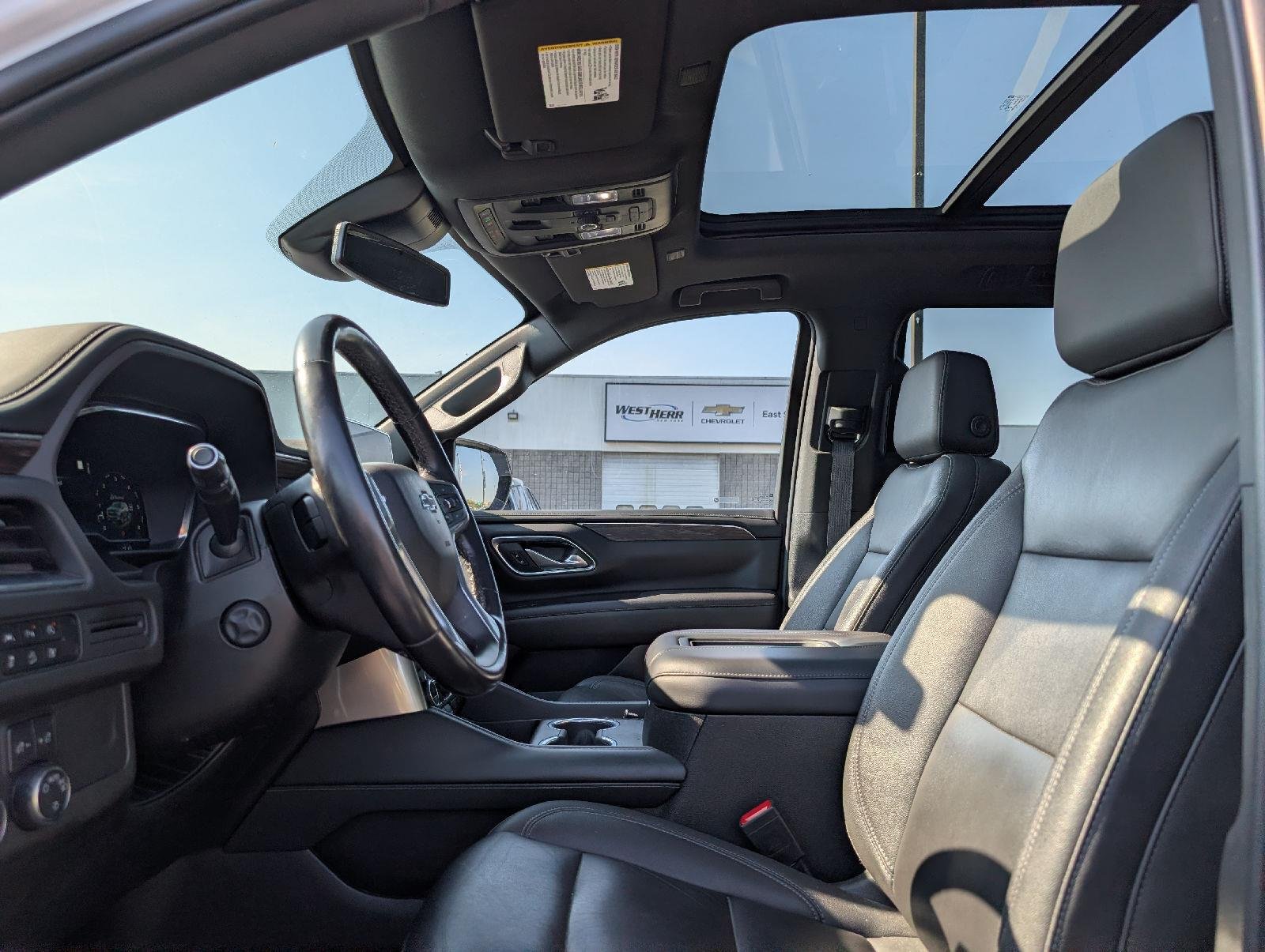 Used 2023 Summit White Chevrolet Z71 image 8