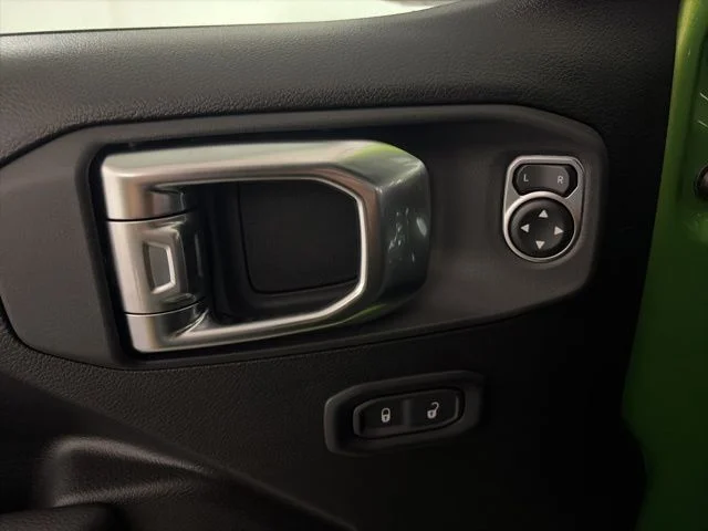 2026 Jeep Wrangler 4-Door Willys - Photo 16
