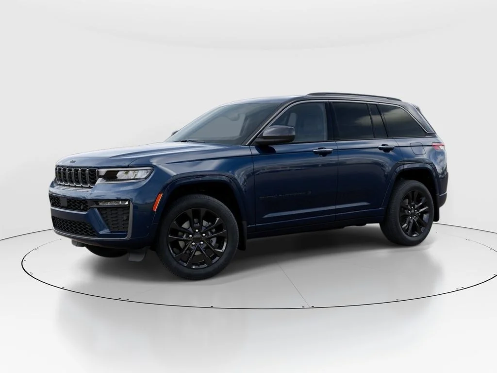 New 2026 Fathom Blue Pearl-Coat Exterior Paint Jeep Limited Reserve image 2