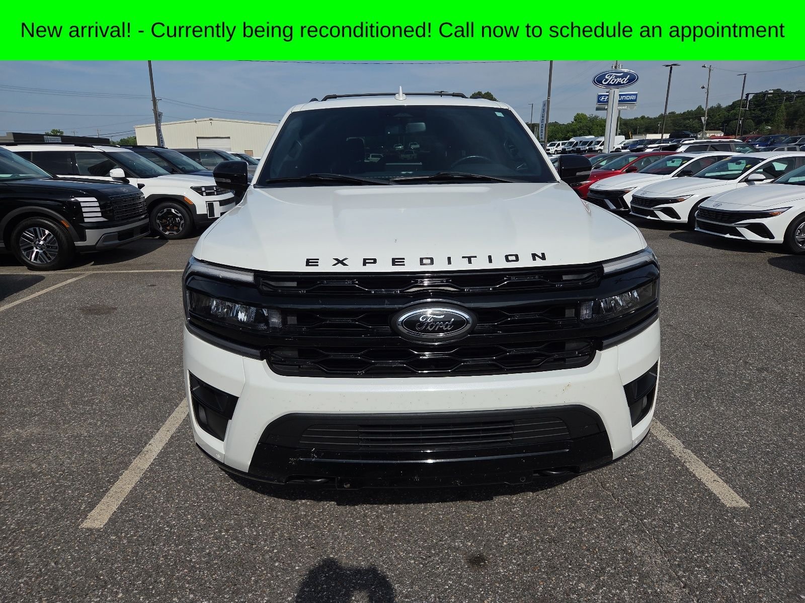 2022 Ford Expedition Limited 4X4's photo