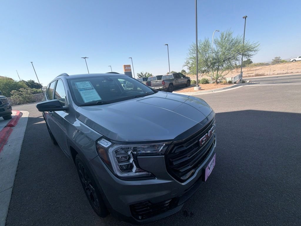 Used 2023 Silver GMC SLE image 4